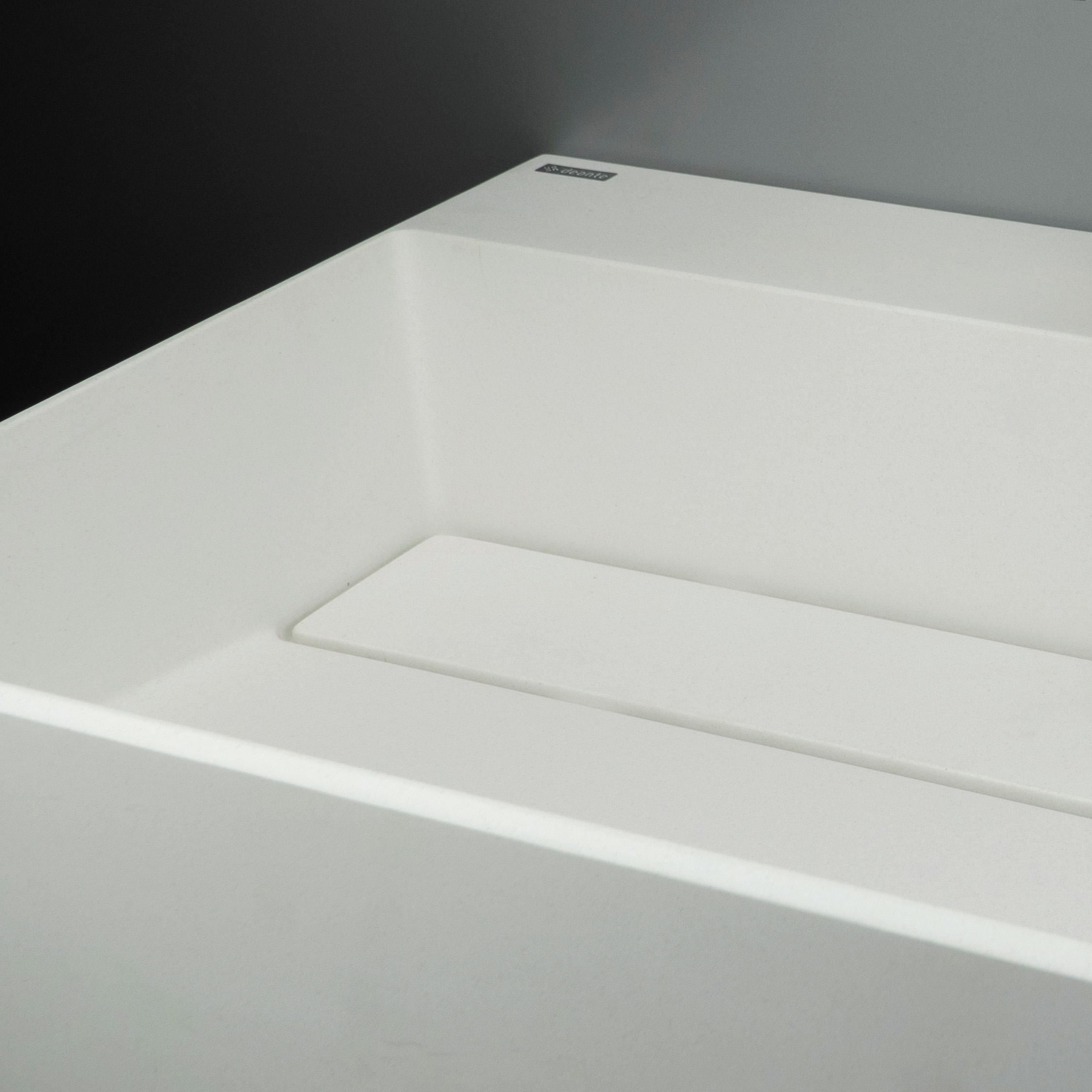 Granitowa maskownica odpływu